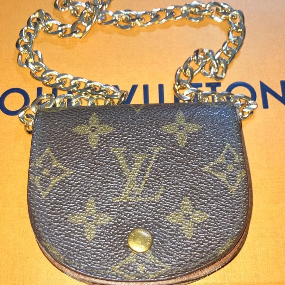 Louis Vuitton Brown and Gold Chain Wallet - Picture 10 of 11